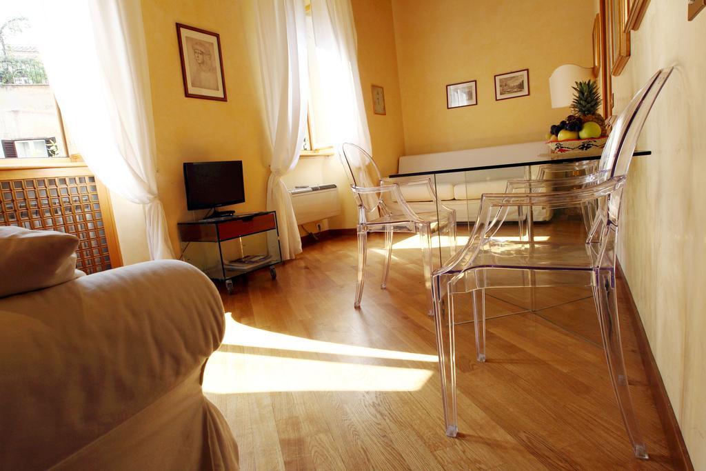 Domus Pellegrino Villa Rome Luaran gambar